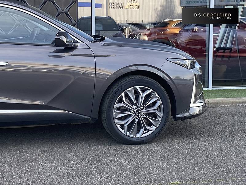 DS DS4 DS 4 Hybride E-Tense 225 EAT8 Trocadero 5p 2021 - photo n°20 DS DS4 DS 4 Hybride E-Tense 225 EAT8 Trocadero 5p  occasion à Lescar - photo n°20