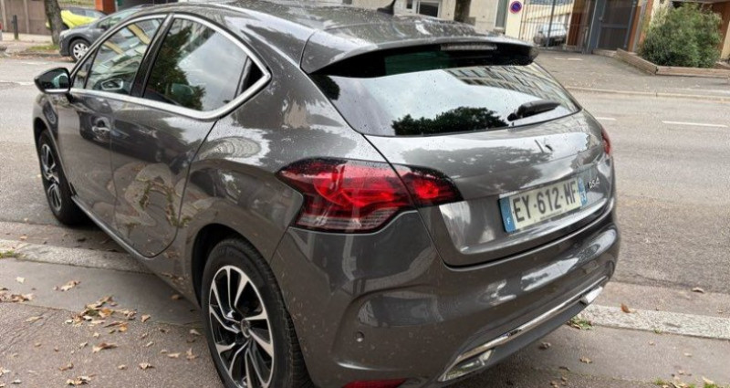 DS DS4 Ds4 Sport Chic 1.2 puretech 130 cv 12-2016 76000 kms 2016 - photo n°3 DS DS4 Ds4 Sport Chic 1.2 puretech 130 cv 12-2016 76000 kms  occasion à SAINT-ETIENNE - photo n°3