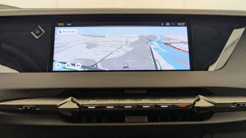 DS DS4 Hybride E-Tense 225 EAT8 Rivoli 2024 - photo n°17 DS DS4 Hybride E-Tense 225 EAT8 Rivoli  occasion à SAINT-GREGOIRE - photo n°17