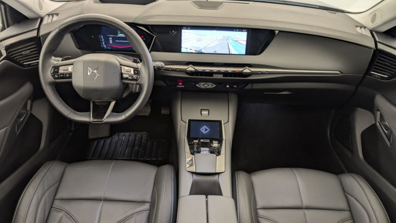 DS DS4 Hybride E-Tense 225 EAT8 Rivoli 2024 - photo n°13 DS DS4 Hybride E-Tense 225 EAT8 Rivoli  occasion à SAINT-GREGOIRE - photo n°13