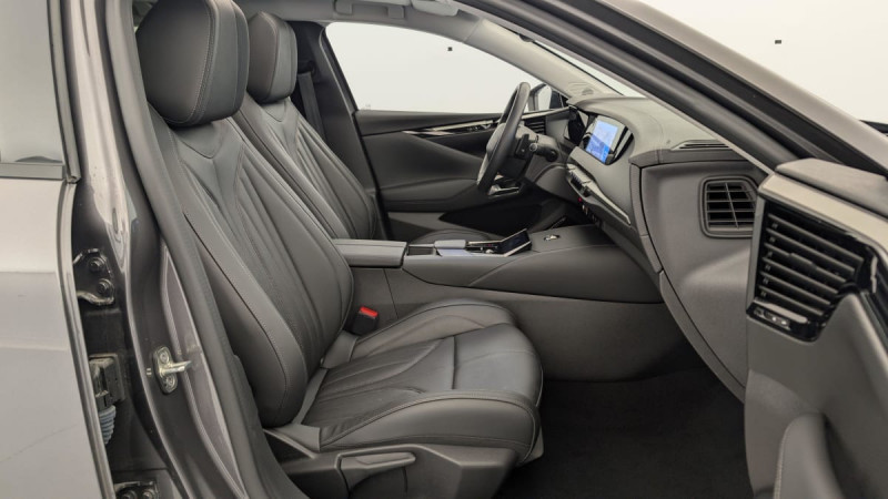 DS DS4 Hybride E-Tense 225 EAT8 Rivoli 2024 - photo n°9 DS DS4 Hybride E-Tense 225 EAT8 Rivoli  occasion à SAINT-GREGOIRE - photo n°9