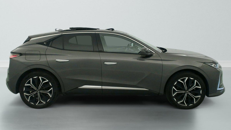 DS DS4 Hybride E-Tense 225 EAT8 Rivoli 2024 - photo n°8 DS DS4 Hybride E-Tense 225 EAT8 Rivoli  occasion à SAINT-GREGOIRE - photo n°8