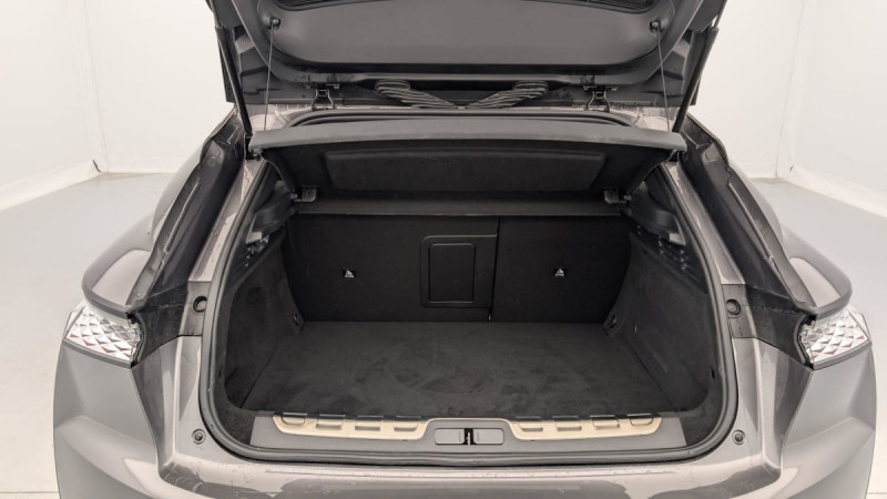 DS DS4 Hybride E-Tense 225 EAT8 Rivoli 2024 - photo n°11 DS DS4 Hybride E-Tense 225 EAT8 Rivoli  occasion à SAINT-GREGOIRE - photo n°11