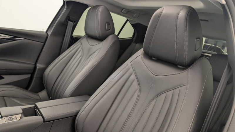 DS DS4 Hybride E-Tense 225 EAT8 Rivoli 2024 - photo n°16 DS DS4 Hybride E-Tense 225 EAT8 Rivoli  occasion à SAINT-GREGOIRE - photo n°16