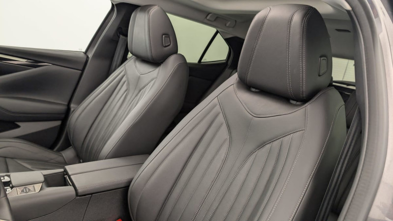 DS DS4 Hybride E-Tense 225 EAT8 Rivoli 2024 - photo n°16 DS DS4 Hybride E-Tense 225 EAT8 Rivoli  occasion à SAINT-GREGOIRE - photo n°16