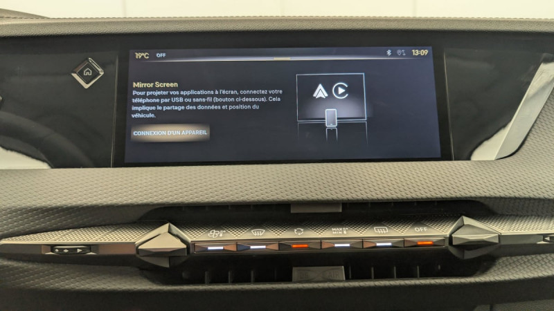 DS DS4 Hybride E-Tense 225 EAT8 Rivoli 2024 - photo n°19 DS DS4 Hybride E-Tense 225 EAT8 Rivoli  occasion à SAINT-GREGOIRE - photo n°19