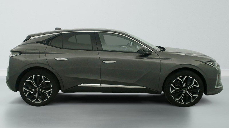 DS DS4 Hybride E-Tense 225 EAT8 Rivoli 2024 - photo n°8 DS DS4 Hybride E-Tense 225 EAT8 Rivoli  occasion à SAINT-GREGOIRE - photo n°8