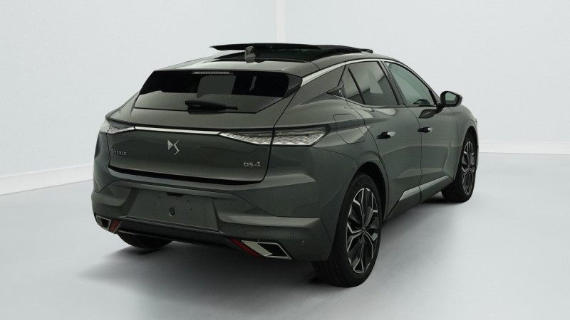 DS DS4 Hybride E-Tense 225 EAT8 Rivoli 2024 - photo n°7 DS DS4 Hybride E-Tense 225 EAT8 Rivoli  occasion à SAINT-GREGOIRE - photo n°7
