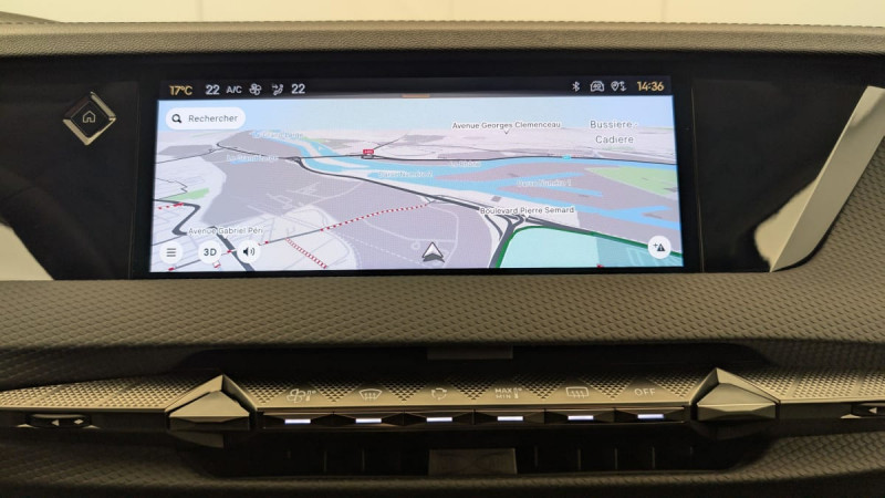 DS DS4 Hybride E-Tense 225 EAT8 Rivoli 2024 - photo n°17 DS DS4 Hybride E-Tense 225 EAT8 Rivoli  occasion à SAINT-GREGOIRE - photo n°17