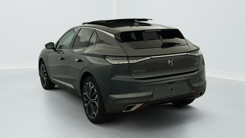 DS DS4 Hybride E-Tense 225 EAT8 Rivoli 2024 - photo n°5 DS DS4 Hybride E-Tense 225 EAT8 Rivoli  occasion à SAINT-GREGOIRE - photo n°5