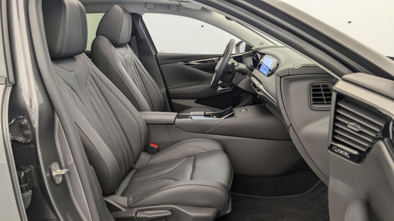 DS DS4 Hybride E-Tense 225 EAT8 Rivoli 2024 - photo n°9 DS DS4 Hybride E-Tense 225 EAT8 Rivoli  occasion à SAINT-GREGOIRE - photo n°9