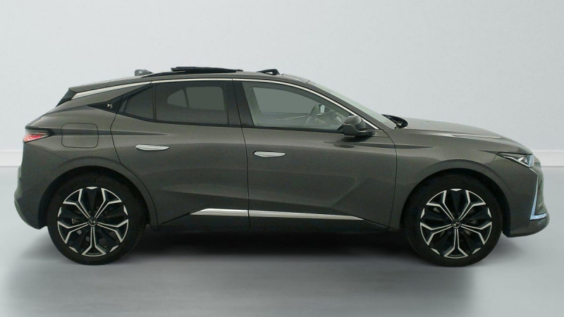 DS DS4 Hybride E-Tense 225 EAT8 Rivoli 2024 - photo n°8 DS DS4 Hybride E-Tense 225 EAT8 Rivoli  occasion à SAINT-GREGOIRE - photo n°8