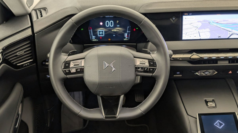 DS DS4 PureTech 130 EAT8 Cross Rivoli 2023 - photo n°14 DS DS4 PureTech 130 EAT8 Cross Rivoli  occasion à SAINT-GREGOIRE - photo n°14