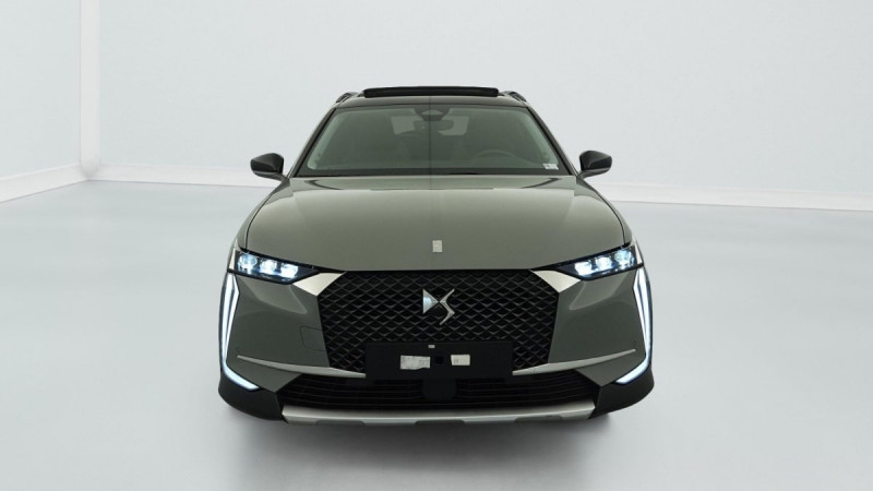 DS DS4 PureTech 130 EAT8 Cross Rivoli 2023 - photo n°2 DS DS4 PureTech 130 EAT8 Cross Rivoli  occasion à SAINT-GREGOIRE - photo n°2