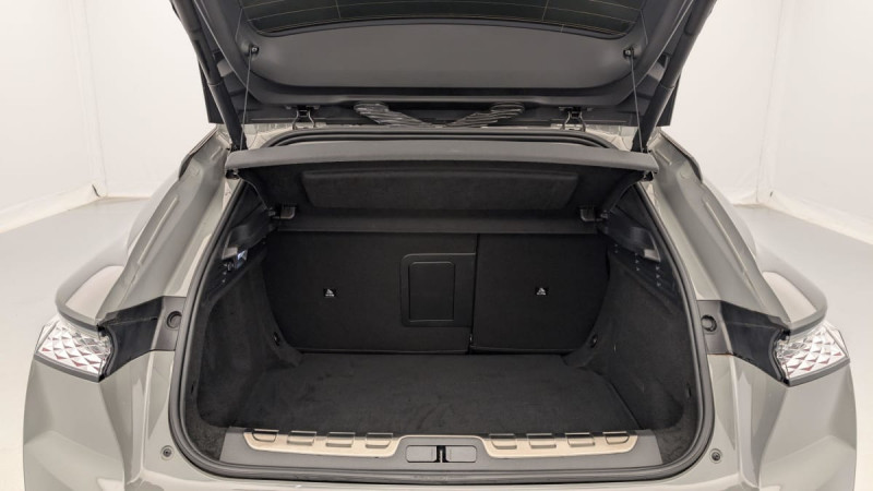 DS DS4 PureTech 130 EAT8 Cross Rivoli 2023 - photo n°11 DS DS4 PureTech 130 EAT8 Cross Rivoli  occasion à SAINT-GREGOIRE - photo n°11