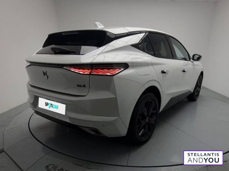 DS DS4 PureTech 130 EAT8 Performance Line+  occasion  MARIGNANE - photo n5