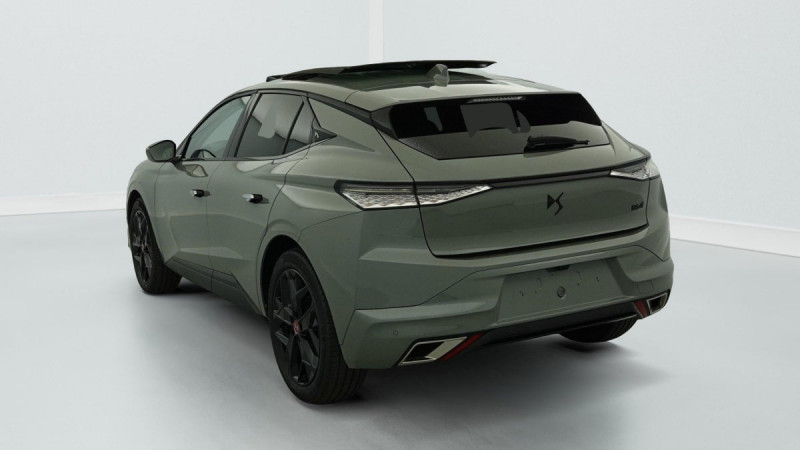 DS DS4 PureTech 130 EAT8 Performance Line+ 2023 - photo n°5 DS DS4 PureTech 130 EAT8 Performance Line+  occasion à SAINT-GREGOIRE - photo n°5