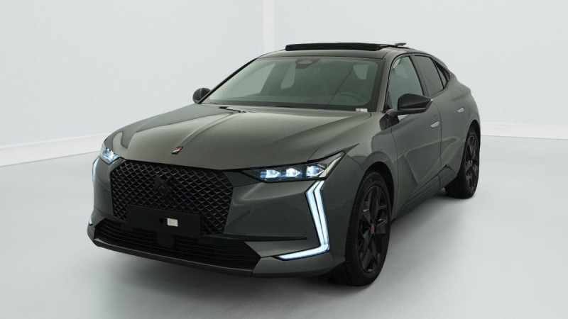 DS DS4 PureTech 130 EAT8 Performance Line+ 2023 - photo n°3 DS DS4 PureTech 130 EAT8 Performance Line+  occasion à SAINT-GREGOIRE - photo n°3