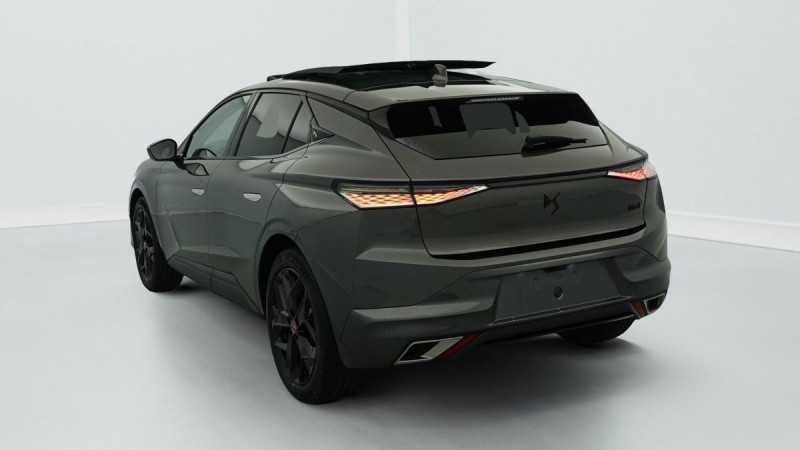 DS DS4 PureTech 130 EAT8 Performance Line+ 2023 - photo n°5 DS DS4 PureTech 130 EAT8 Performance Line+  occasion à SAINT-GREGOIRE - photo n°5