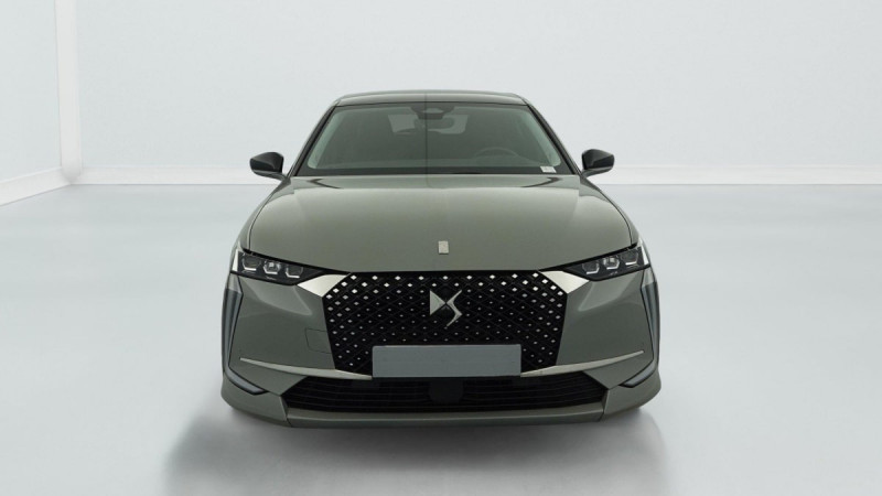 DS DS4 PureTech 130 EAT8 Rivoli 2024 - photo n°2 DS DS4 PureTech 130 EAT8 Rivoli  occasion à SAINT-GREGOIRE - photo n°2