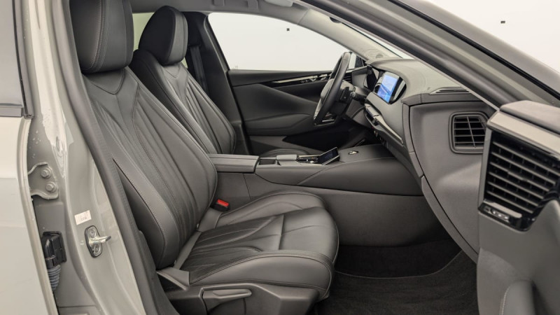 DS DS4 PureTech 130 EAT8 Rivoli 2024 - photo n°9 DS DS4 PureTech 130 EAT8 Rivoli  occasion à SAINT-GREGOIRE - photo n°9