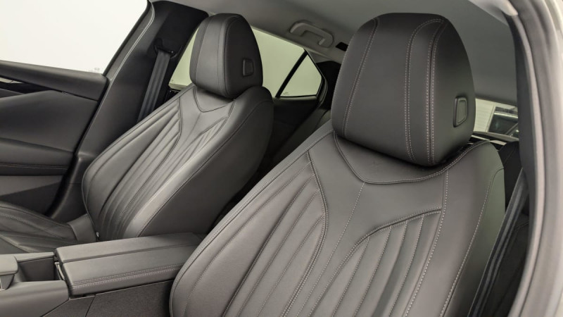 DS DS4 PureTech 130 EAT8 Rivoli 2024 - photo n°16 DS DS4 PureTech 130 EAT8 Rivoli  occasion à SAINT-GREGOIRE - photo n°16