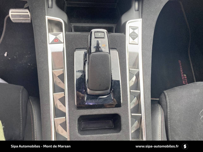 DS Ds7 crossback DS7 Crossback Hybride E-Tense 225 EAT8 Performance Line+ 5p 2022 - photo n°12 DS Ds7 crossback DS7 Crossback Hybride E-Tense 225 EAT8 Performance Line+ 5p  occasion à Mont-de-Marsan - photo n°12