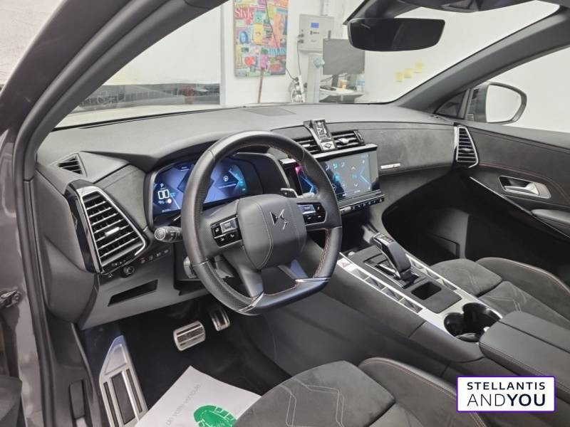 DS Ds7 crossback DS7 Crossback Hybride E-Tense 300 EAT8 4x4 Performance Line+  occasion  MARSEILLE CEDEX 8 - photo n9