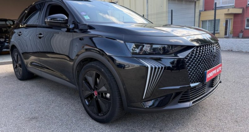 DS Ds7 crossback E-TENSE 225CH PERFORMANCE LINE +/ 1 ERE MAIN / CRITAIR 1 / 2023 - photo n°3 DS Ds7 crossback E-TENSE 225CH PERFORMANCE LINE +/ 1 ERE MAIN / CRITAIR 1 /  occasion à Moirans - photo n°3
