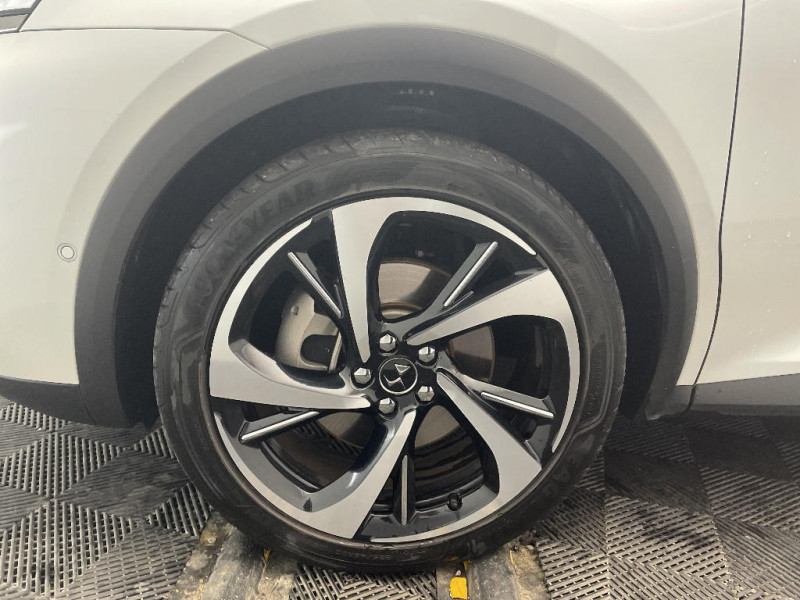 DS Ds7 crossback HYBRIDE E-TENSE 225 EAT8 RIVOLI  occasion  Brie-Comte-Robert - photo n20