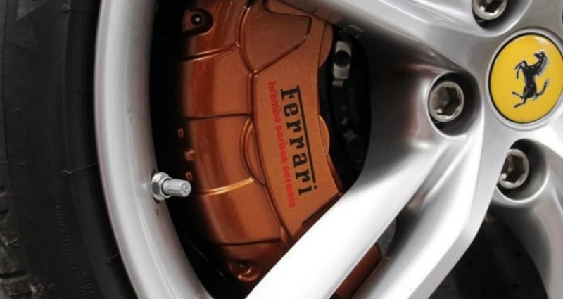 Ferrari 296 GTB 3.0 TURBO V6 HYBRIDE 830 PACK ASSETTO FIORANO 2022 - photo n°7 Ferrari 296 GTB 3.0 TURBO V6 HYBRIDE 830 PACK ASSETTO FIORANO  occasion à RONCQ - photo n°7