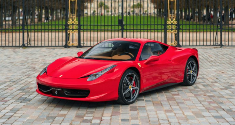 Ferrari 458 *Very low mileage* 2011 Ferrari 458 *Very low mileage*  occasion à PARIS