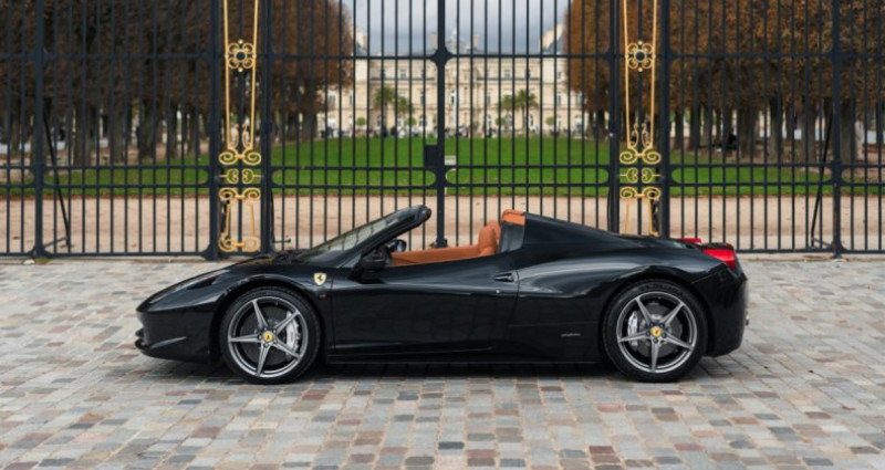Ferrari 458 Spider *Elegant spec* 2014 - photo n°4 Ferrari 458 Spider *Elegant spec*  occasion à PARIS - photo n°4
