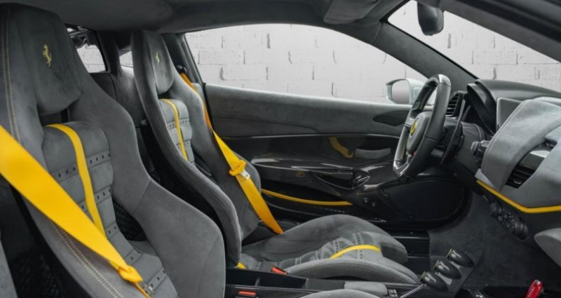 Ferrari 488 ATELIER / 1er main / 4.0 V8 720ch 2020 - photo n°7 Ferrari 488 ATELIER / 1er main / 4.0 V8 720ch  occasion à Dieudonné - photo n°7