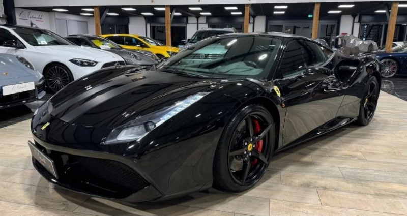 Ferrari 488 V8 3.9 T 670ch Black Carbon 2016 - photo n°2 Ferrari 488 V8 3.9 T 670ch Black Carbon  occasion à Saint Denis En Val - photo n°2