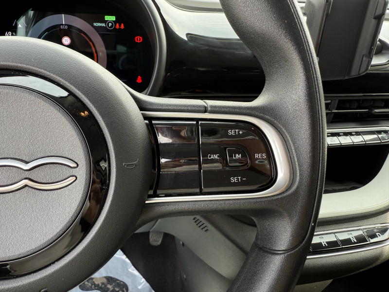 Fiat 500 500 e 95 ch Action 3p 2022 - photo n°20 Fiat 500 500 e 95 ch Action 3p  occasion à Muret - photo n°20