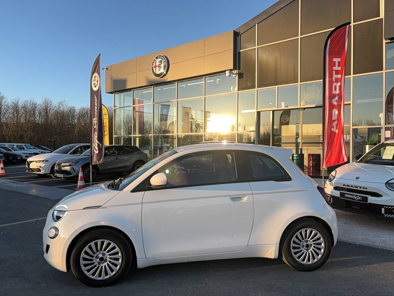 Fiat 500 500 e 95 ch Action Plus 3p 2022 - photo n°8 Fiat 500 500 e 95 ch Action Plus 3p  occasion à Toulouse - photo n°8