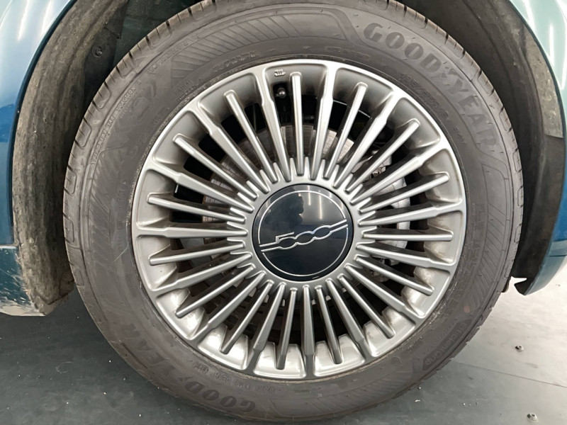 Fiat 500 500 e 95 ch Icône 3p 2023 - photo n°5 Fiat 500 500 e 95 ch Icône 3p  occasion à Toulouse - photo n°5