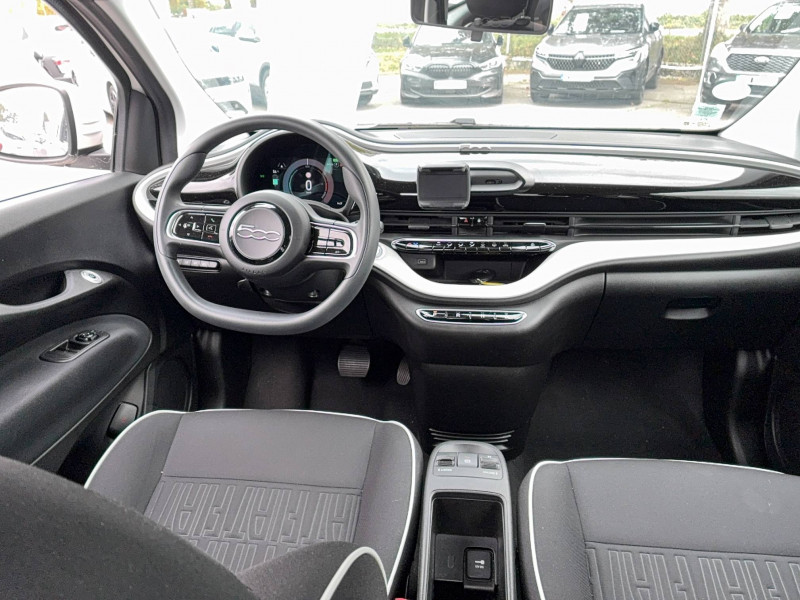 Fiat 500 500 e 95 ch Nouvelle 500 3p 2024 - photo n°10 Fiat 500 500 e 95 ch Nouvelle 500 3p  occasion à Muret - photo n°10