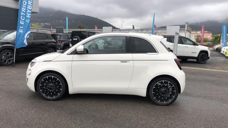 Fiat 500 500e 3+1 MY22 SERIE 1 STEP e 118 ch Icne Plus  occasion  La Valette-du-Var - photo n5