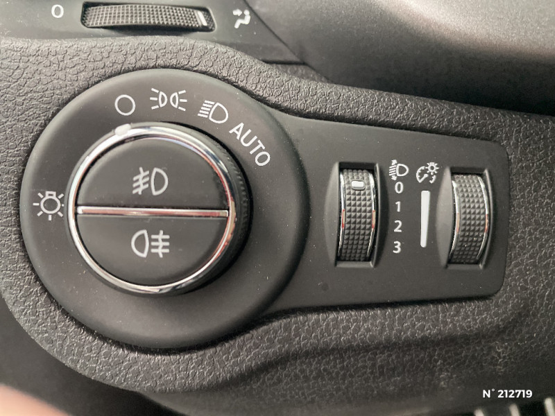 Fiat 500 500X 1.0 FireFly Turbo T3 120 ch Sport 2020 - photo n°14 Fiat 500 500X 1.0 FireFly Turbo T3 120 ch Sport  occasion à Saint-Quentin - photo n°14