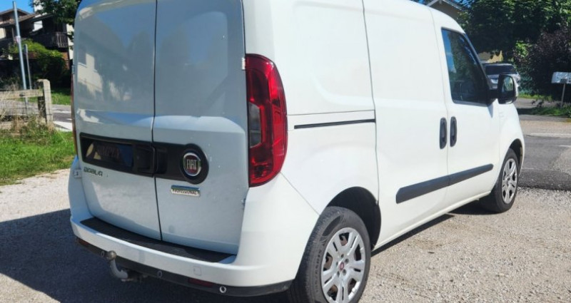Fiat Doblo CARGO FT 1.3 MULTIJET 95 PACK PROFESSIONAL 2018 - photo n°6 Fiat Doblo CARGO FT 1.3 MULTIJET 95 PACK PROFESSIONAL  occasion à allonzier de la caille - photo n°6