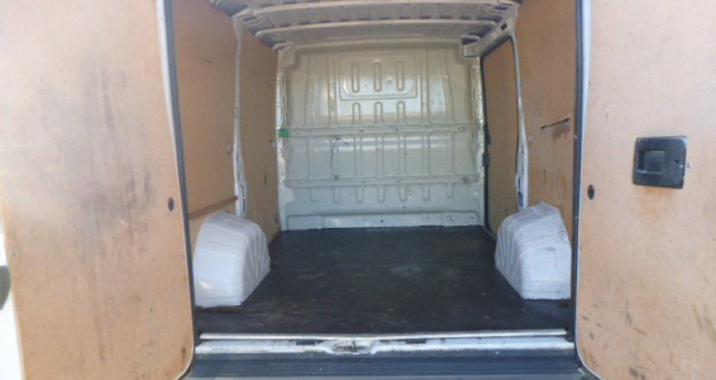Fiat Ducato Fourgon 30 115 L1H2 3000 mm 2016 - photo n°5 Fiat Ducato Fourgon 30 115 L1H2 3000 mm  occasion à Soler - photo n°5