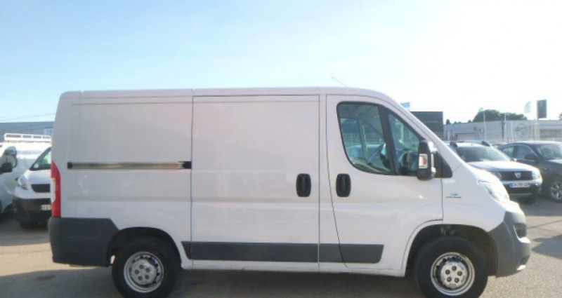 Fiat Ducato Fourgon 30 115 L1H2 3000 mm 2016 - photo n°3 Fiat Ducato Fourgon 30 115 L1H2 3000 mm  occasion à Soler - photo n°3