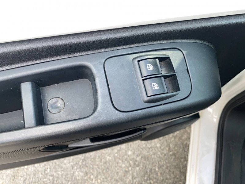 Fiat Fiorino FIORINO TOLE 1.3 16V MULTIJET 95 PRO LOUNGE 4p  occasion  Libourne - photo n19