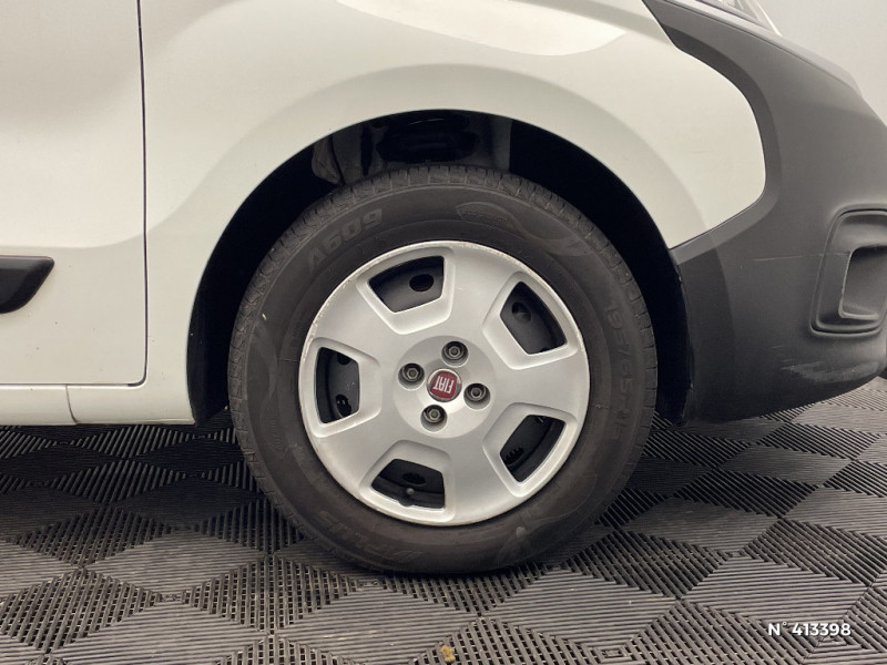 Fiat Fiorino FIORINO TOLE 1.3 16V MULTIJET 95 PRO LOUNGE  occasion � Mont�vrain - photo n�8