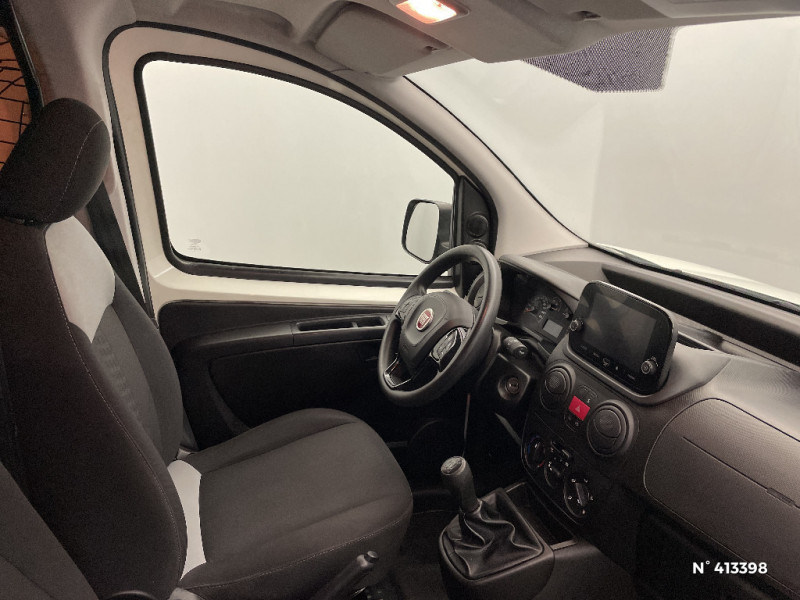 Fiat Fiorino FIORINO TOLE 1.3 16V MULTIJET 95 PRO LOUNGE  occasion � Mont�vrain - photo n�10