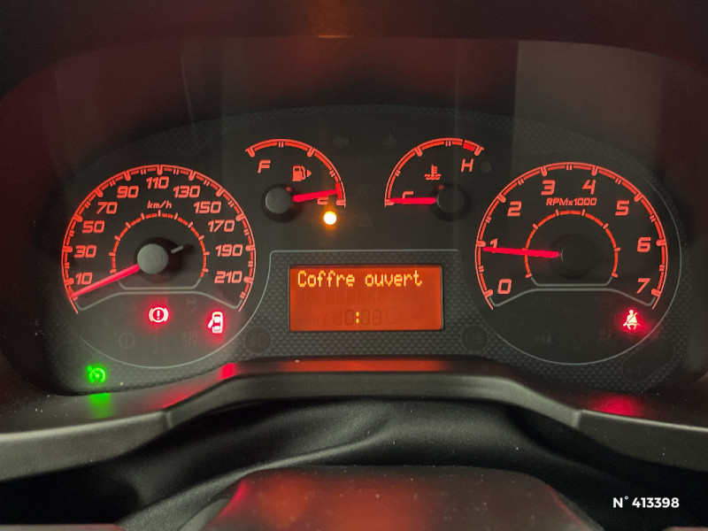 Fiat Fiorino FIORINO TOLE 1.3 16V MULTIJET 95 PRO LOUNGE  occasion � Mont�vrain - photo n�12