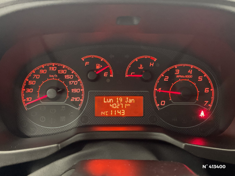 Fiat Fiorino FIORINO TOLE 1.3 16V MULTIJET 95 PRO LOUNGE  occasion � Mont�vrain - photo n�12