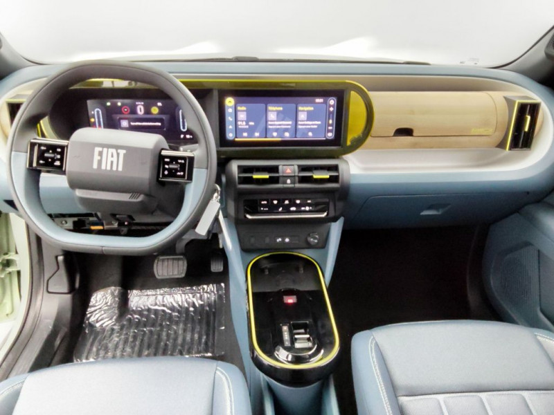 Fiat Grande Panda 1.2 100 Hybrid eDCT6 LA PRIMA 2025 - photo n°15 Fiat Grande Panda 1.2 100 Hybrid eDCT6 LA PRIMA  occasion à Lescure-d'Albigeois - photo n°15